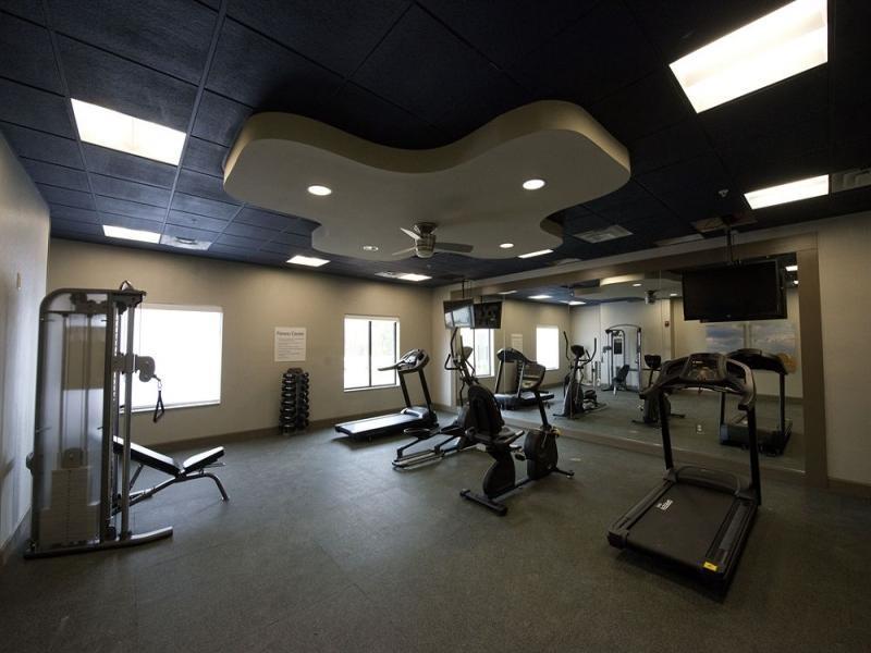 Holiday Inn Express & Suites Perry-National Fairground Area By Ihg Extérieur photo
