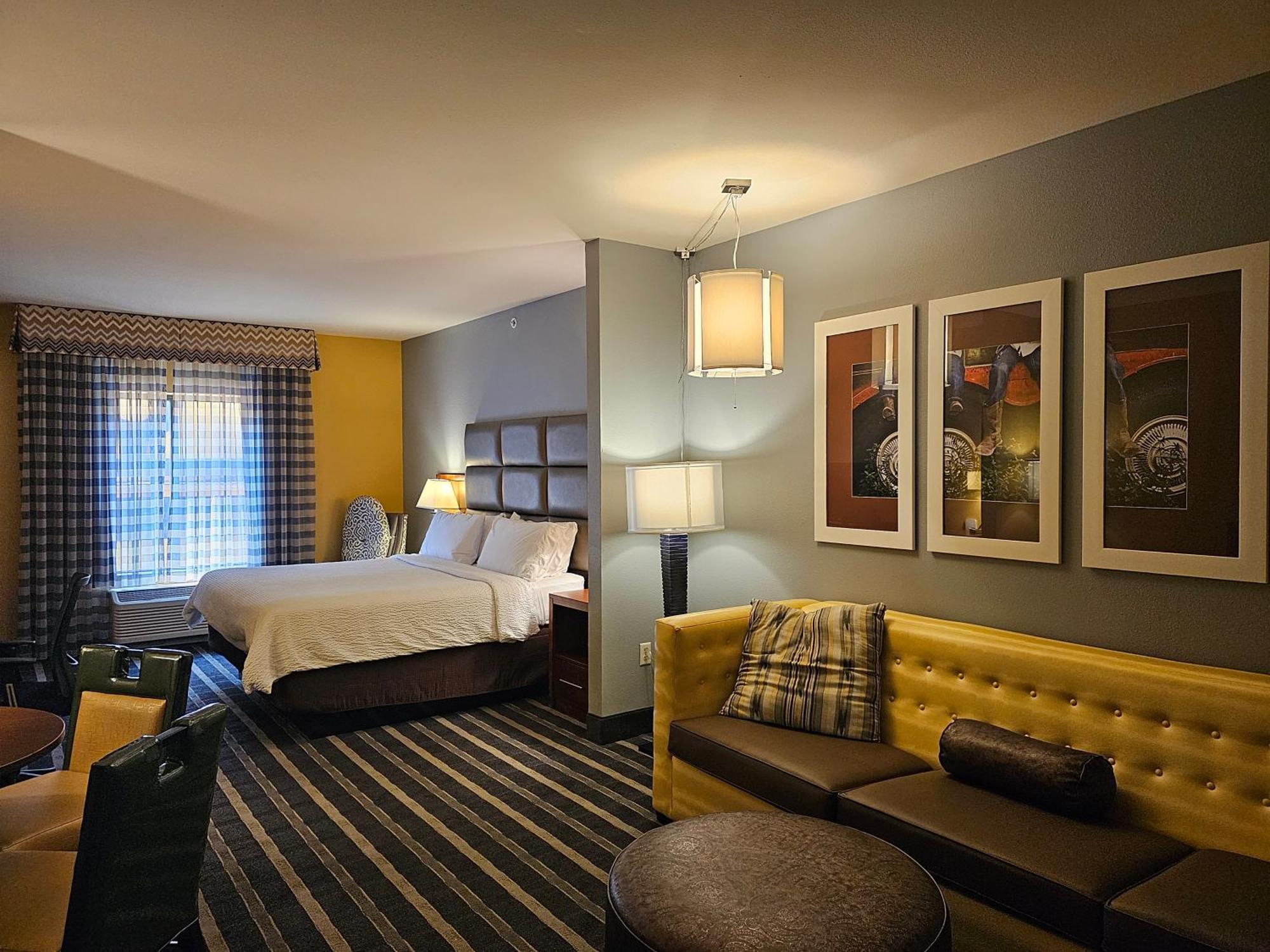 Holiday Inn Express & Suites Perry-National Fairground Area By Ihg Extérieur photo