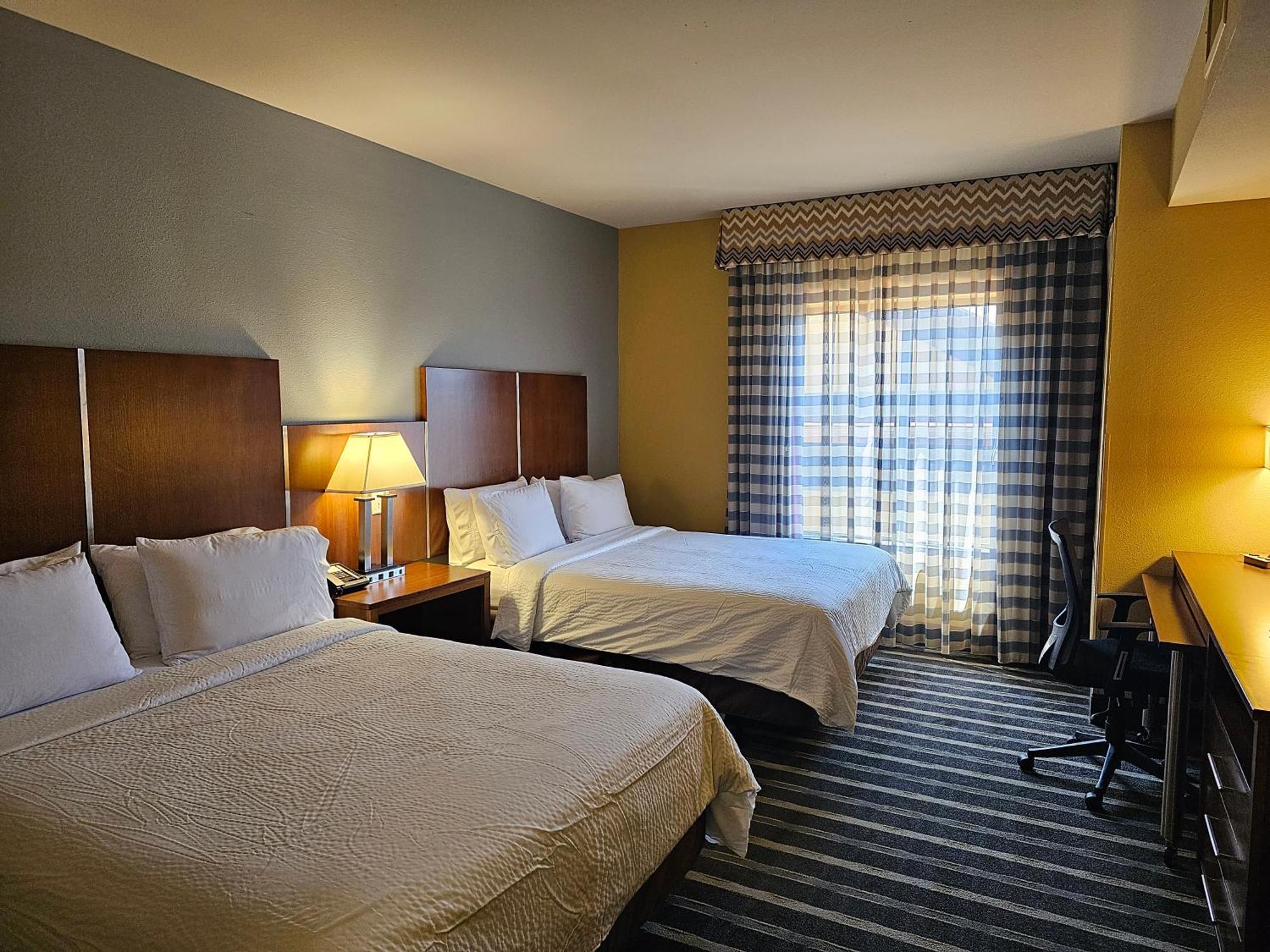 Holiday Inn Express & Suites Perry-National Fairground Area By Ihg Extérieur photo