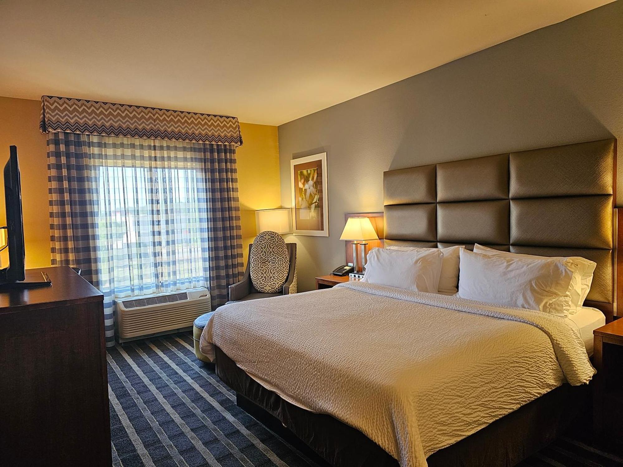 Holiday Inn Express & Suites Perry-National Fairground Area By Ihg Extérieur photo