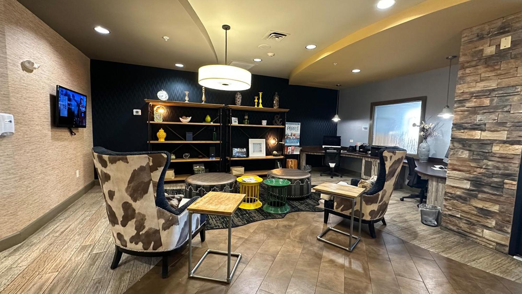 Holiday Inn Express & Suites Perry-National Fairground Area By Ihg Extérieur photo