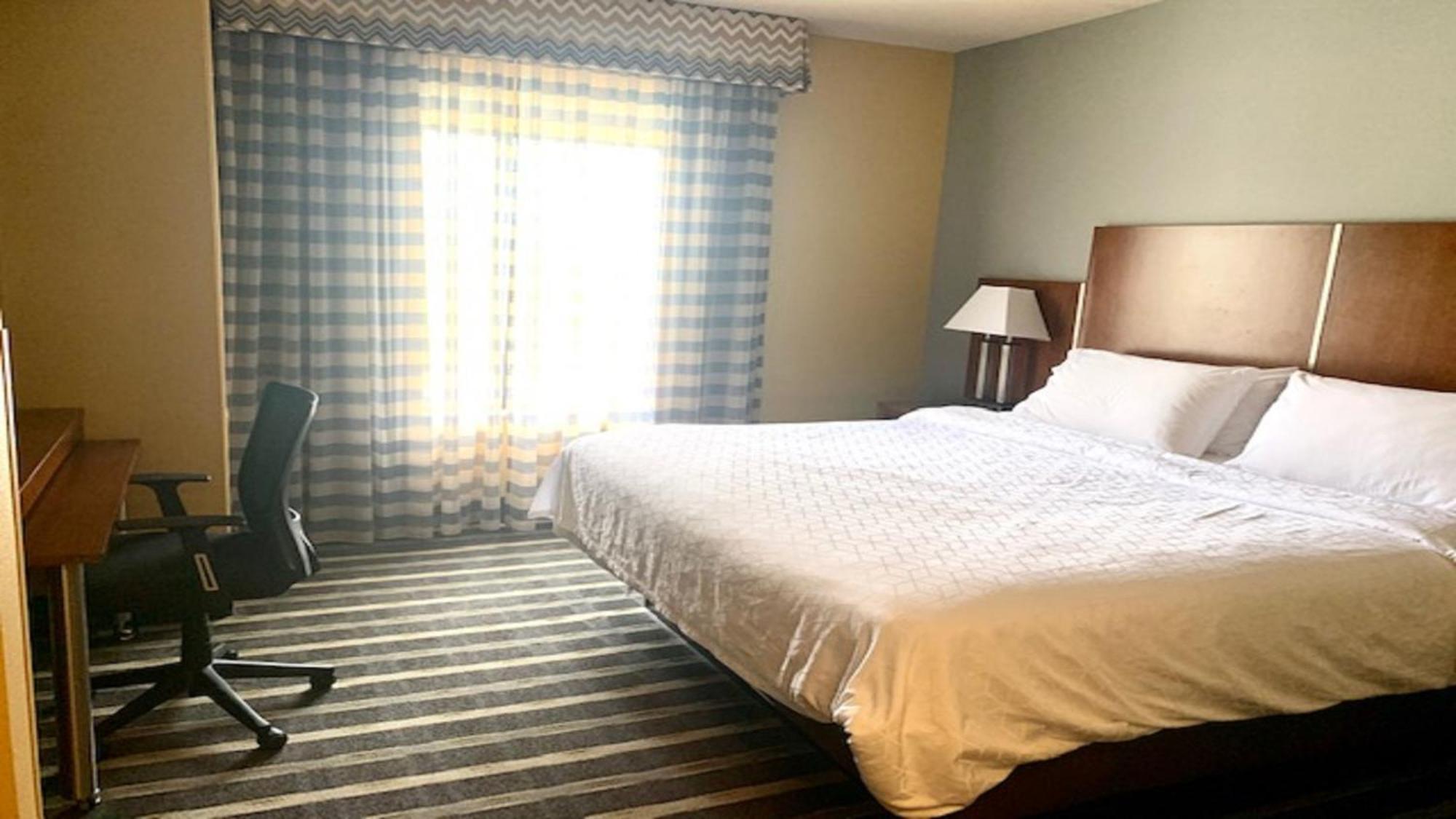 Holiday Inn Express & Suites Perry-National Fairground Area By Ihg Extérieur photo