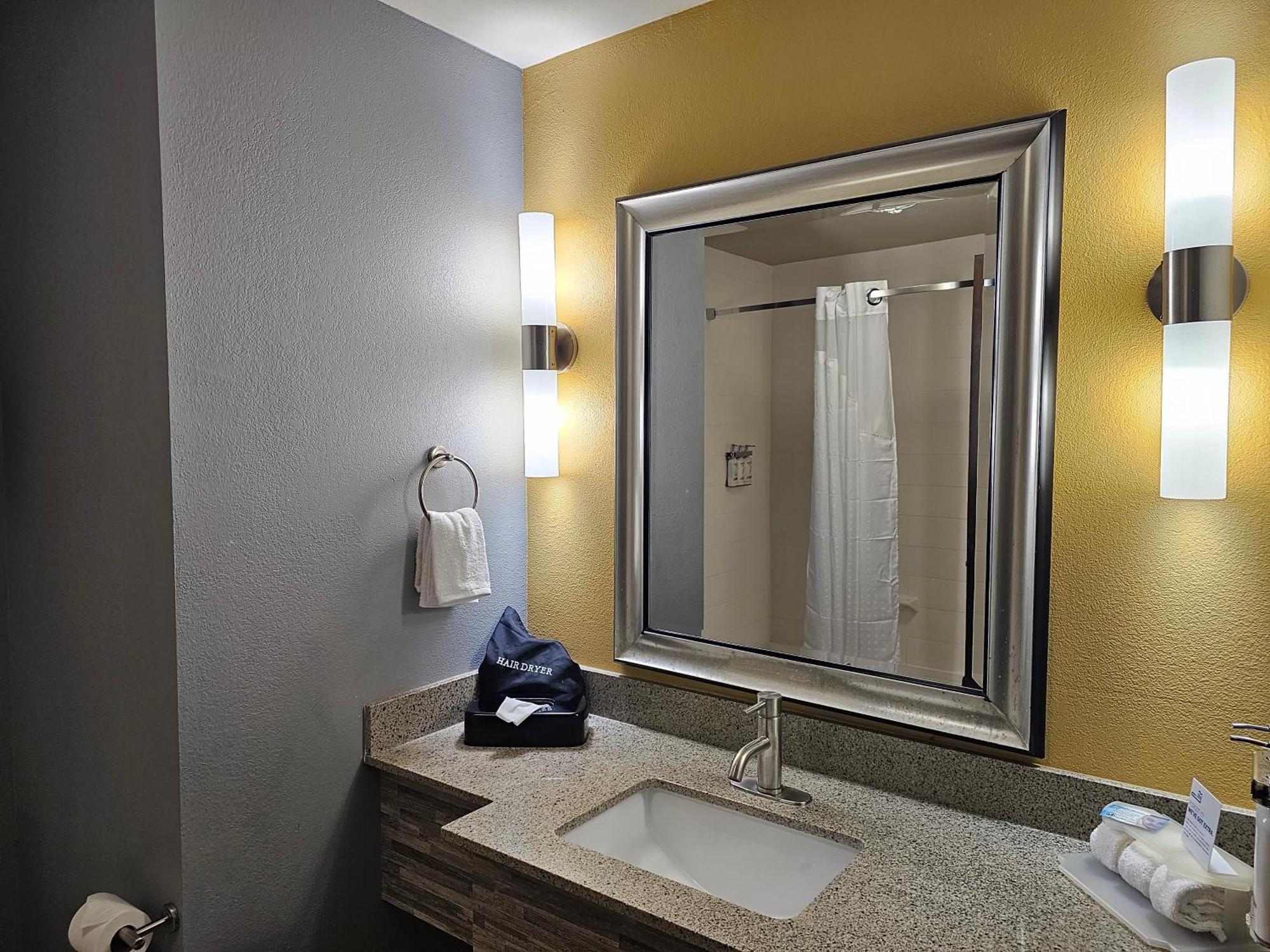 Holiday Inn Express & Suites Perry-National Fairground Area By Ihg Extérieur photo