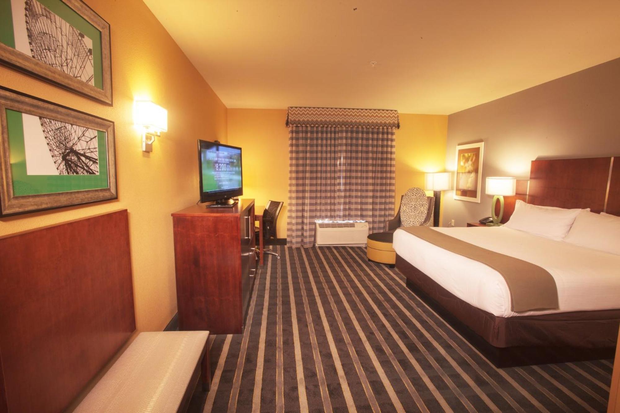 Holiday Inn Express & Suites Perry-National Fairground Area By Ihg Extérieur photo